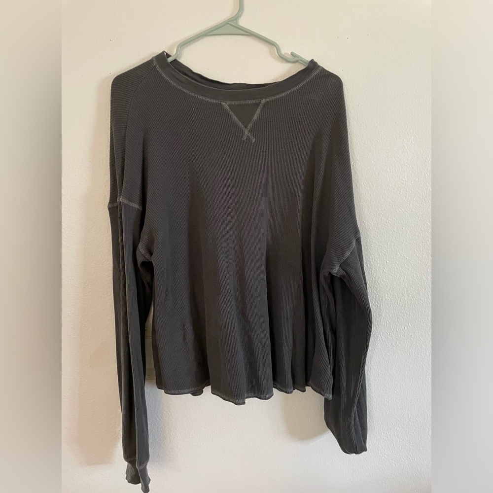 Old navy long sleeve waffle shirt
